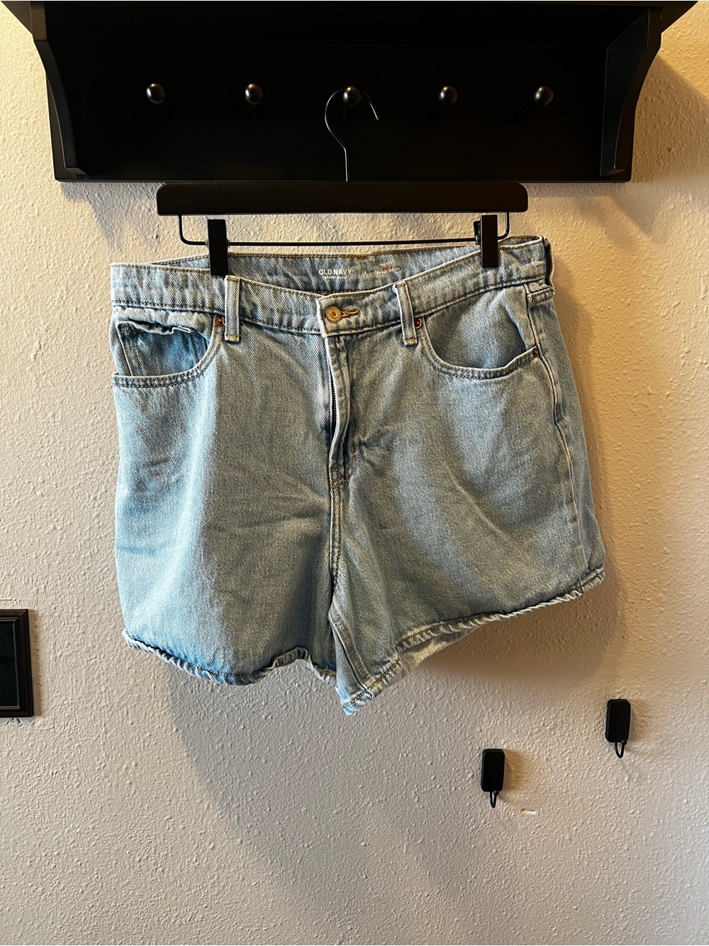 Old Navy Light Wash Denim Shorts- 5in inseam